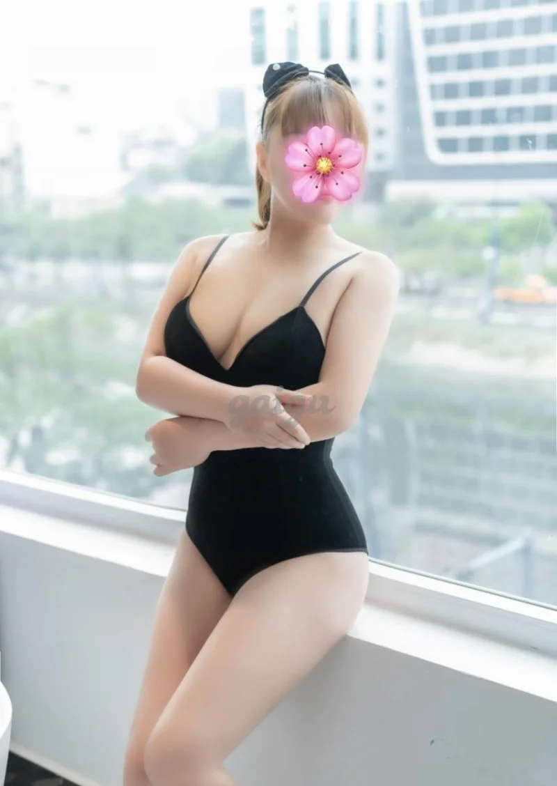Ngọc Nữ xuyến lưu luyến ái tình