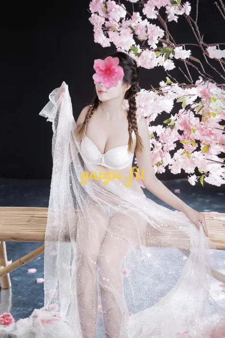 ✨ Kim Như ✨ Da Trắng Bím Đẹp, Body chuẩn gái quê