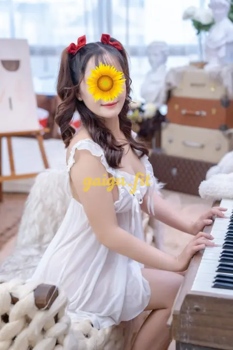 KIM NGÂN EM GÁI MIỀN TÂY NGÂY THƠ TÌNH CẢM