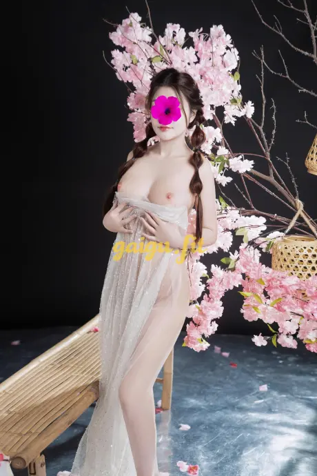 💗GÁI XINH YẾN NHI_ MẶT DÂM VÚ TO_LÀM TÌNH BAO ĐỈNH LUÔN NHA AE