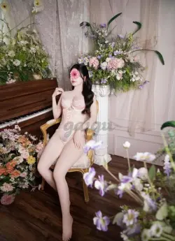 TRÚC ANH - Nàng thơ chuẩn model - xinh chuẩn thước ngọc