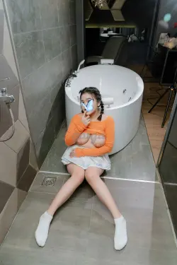 Vú Bự Bé Yêu❤️2k4 Múp Tươi Teen Dâm Khít Và Nhiều Nước