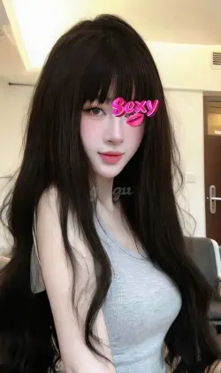 A Na trẻ xinh non tơ,vui vẻ nhiệt tình