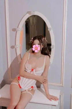 Phương Ly 170cm Ngọt Ngào Dáng Đẹp Cùng Kỹ Năng BJ Tuyệt Đỉnh -