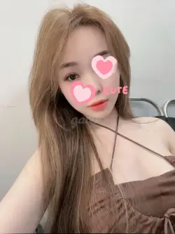 Nami - Em gái Loli Mông To Yêu Khách Hàng