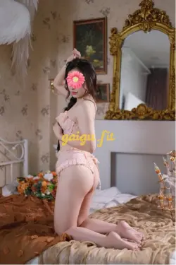 HÀNG MỚI HÀ LINH ĐẸP QUYẾN RŨ NGOAN HIỀN, CHIỀU KHÁCH
