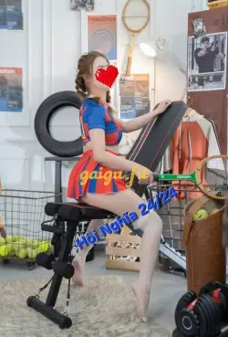 Bé Ly_ Gái dâm chiều khách, body cực ngon