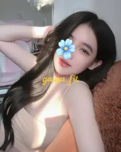 Phương Anh 2k2 - Cô Gái Mới Lớn Mặt Xinh Dáng Đẹp Rất Chiều Khách