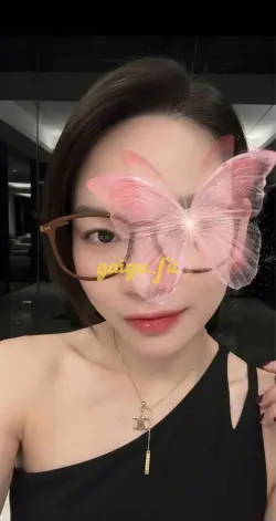 Quỳnh Mai 1M68_ Gương mặt kute, body gợi cảm, làm tình dâm
